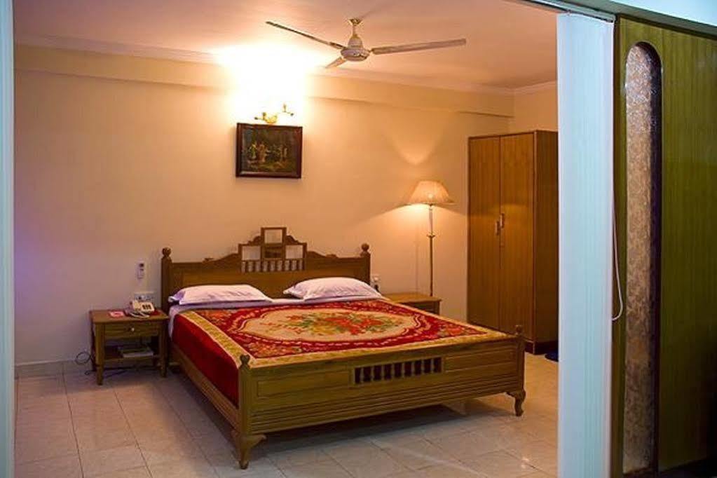 Hotel Siddhartha Hyderabad Eksteriør billede